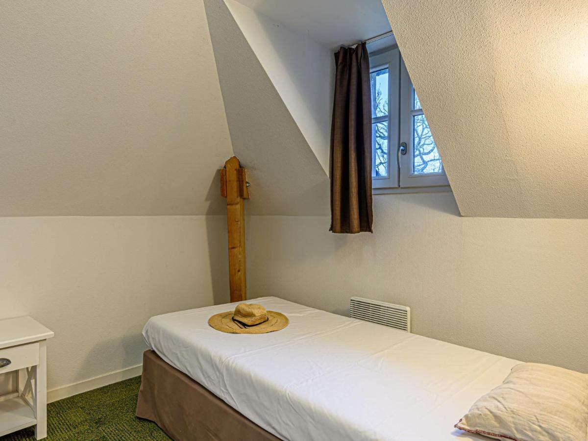 Apartment Chateau De Kergonano-16 By Interhome Baden Eksteriør bilde