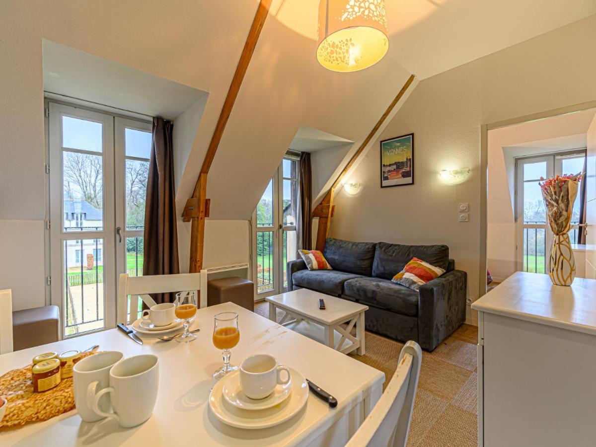 Apartment Chateau De Kergonano-16 By Interhome Baden Eksteriør bilde